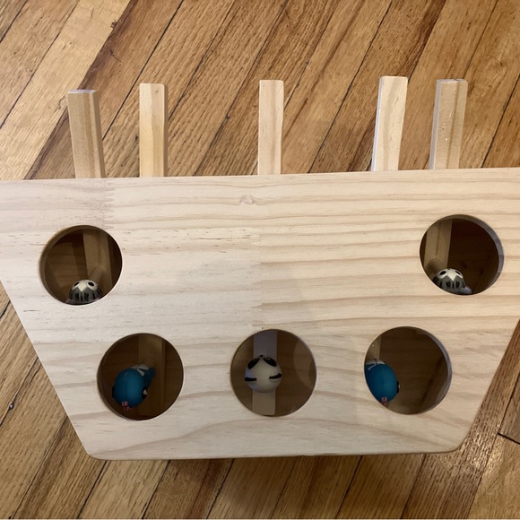 Interactive Wooden Toy for Cats - Picture 4 of 4